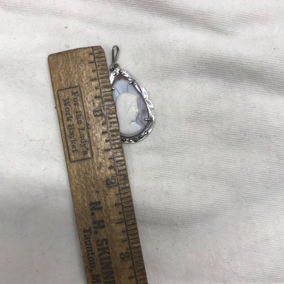 Edwardian Madonna Mary Rare 800 European Silver Cameo Pendant with Marcasite - Picture 6 of 8